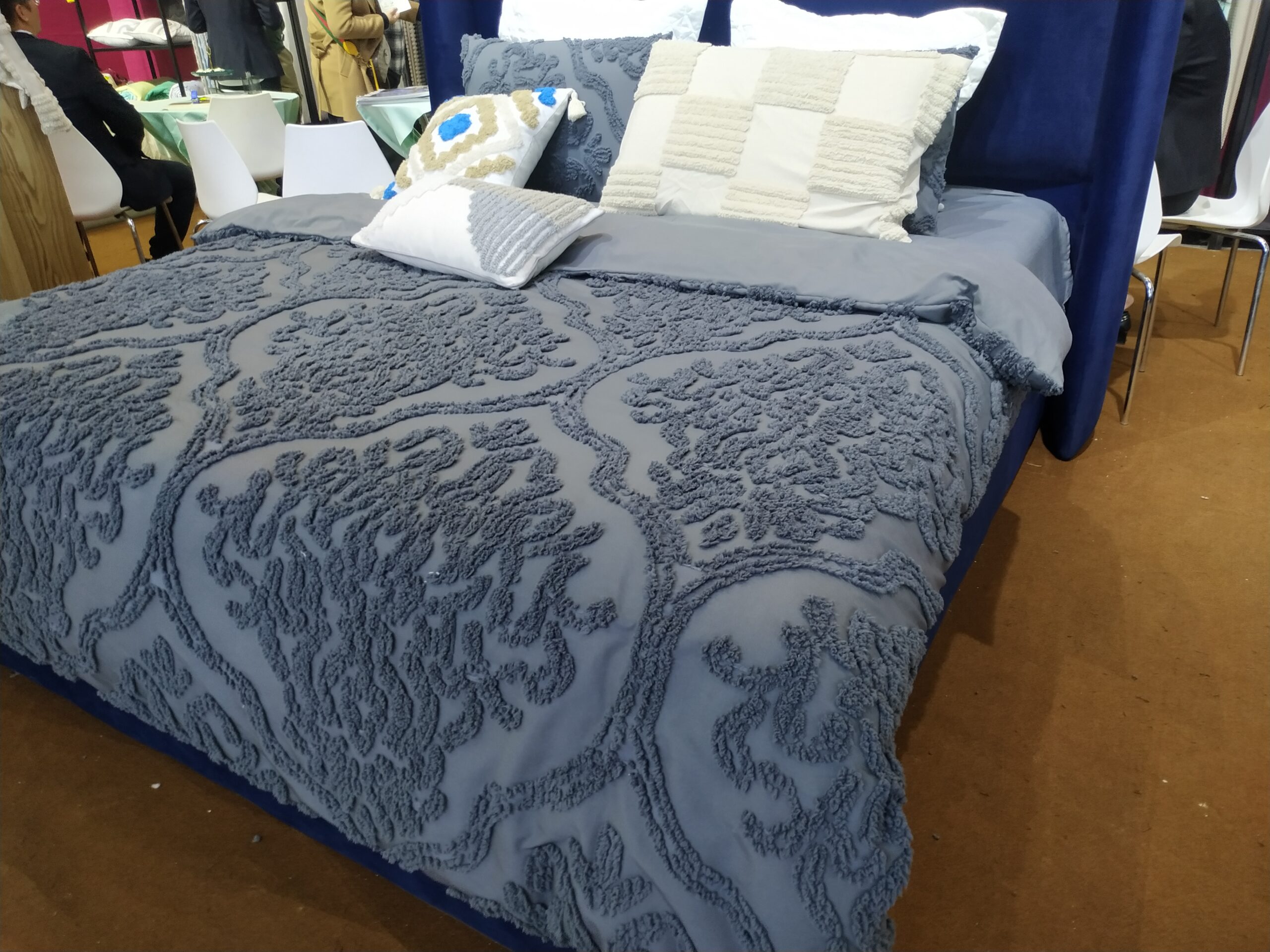 How does home textile brand expand market share